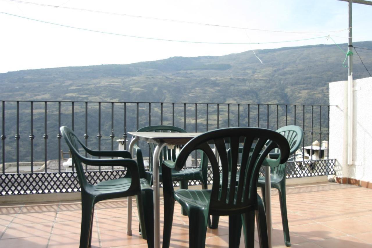 Apartamentos Y Casas Rurales Las Terrazas De La Alpujarra ブビオン エクステリア 写真